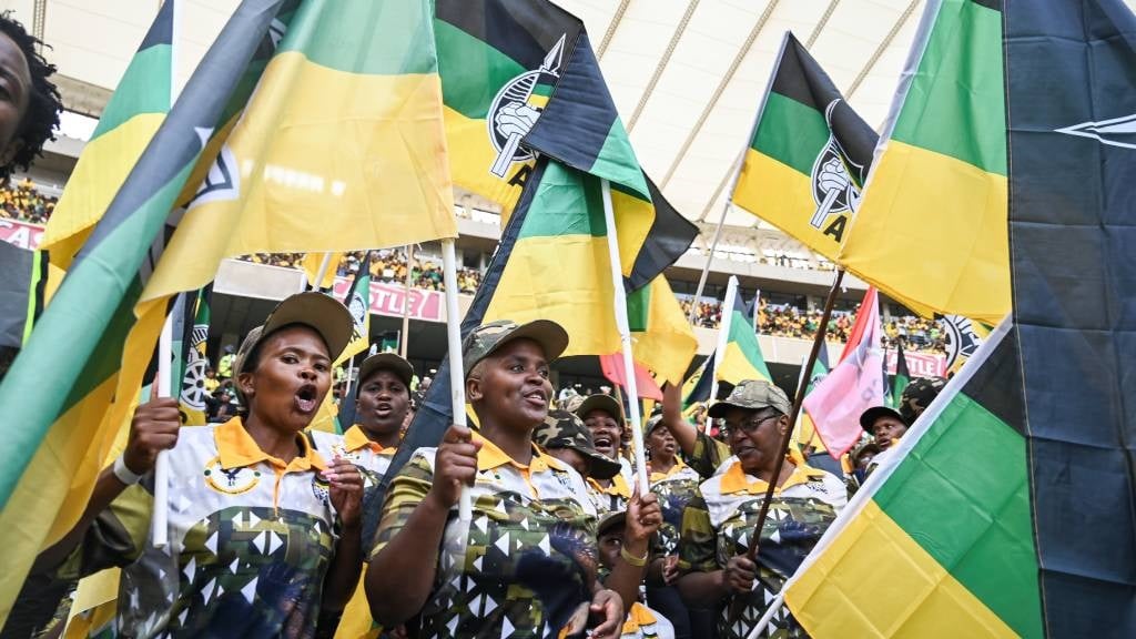 Az ANC támogatói az ANC választási kiáltványán a Moses Mabhida Stadionban. 