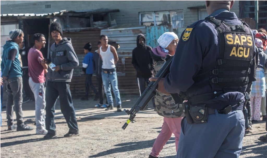 Körülbelül 800 Western Cape rendőrtiszt hagyta el a szolgálatot az elmúlt 11 hónapban, és helyükre frissen végzett újoncok lépnek. (Brenton Geach / Gallo Images)